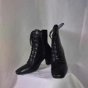 Women's Stylish Black Boots